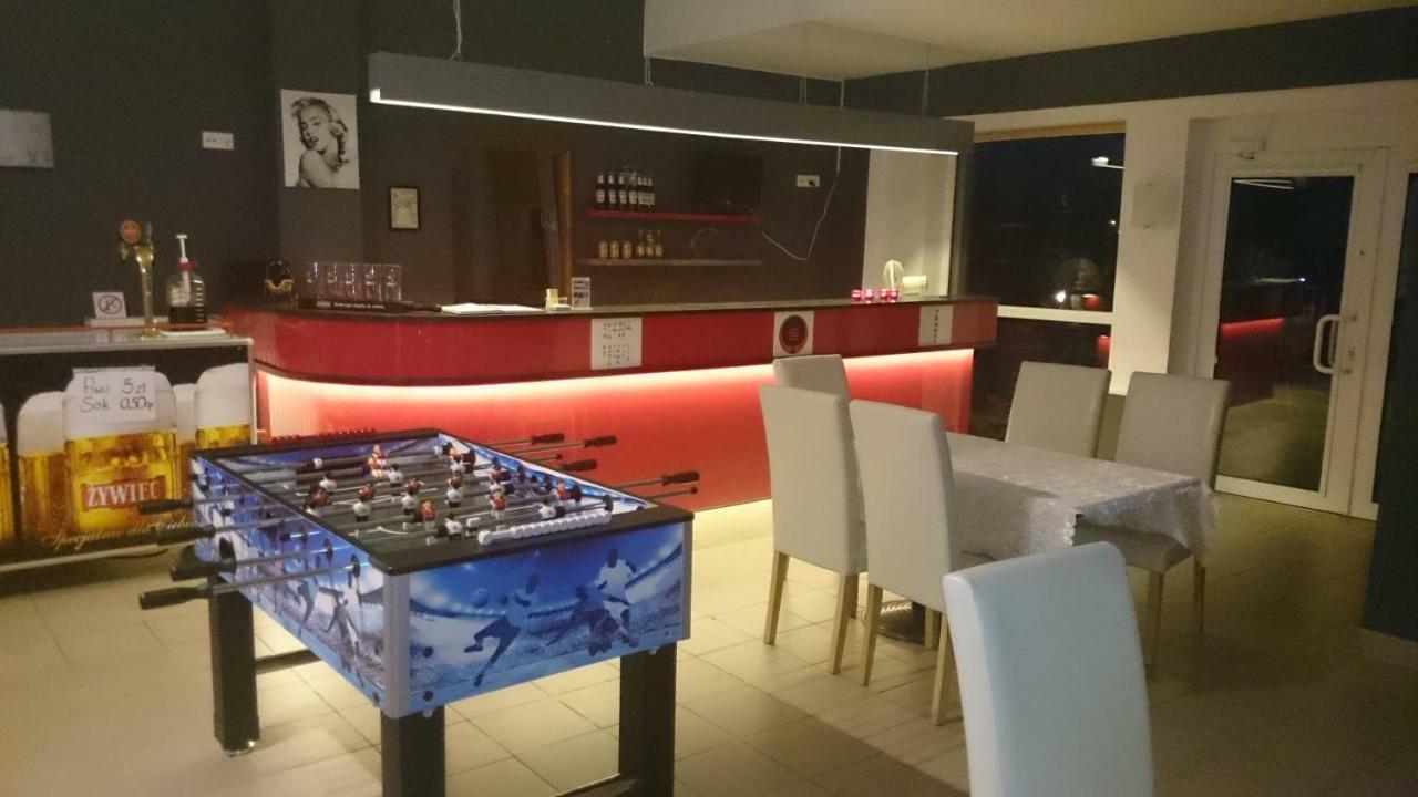 Sloneczny Dom Pokoje I Apartament Na Wynajem Leba Exteriér fotografie