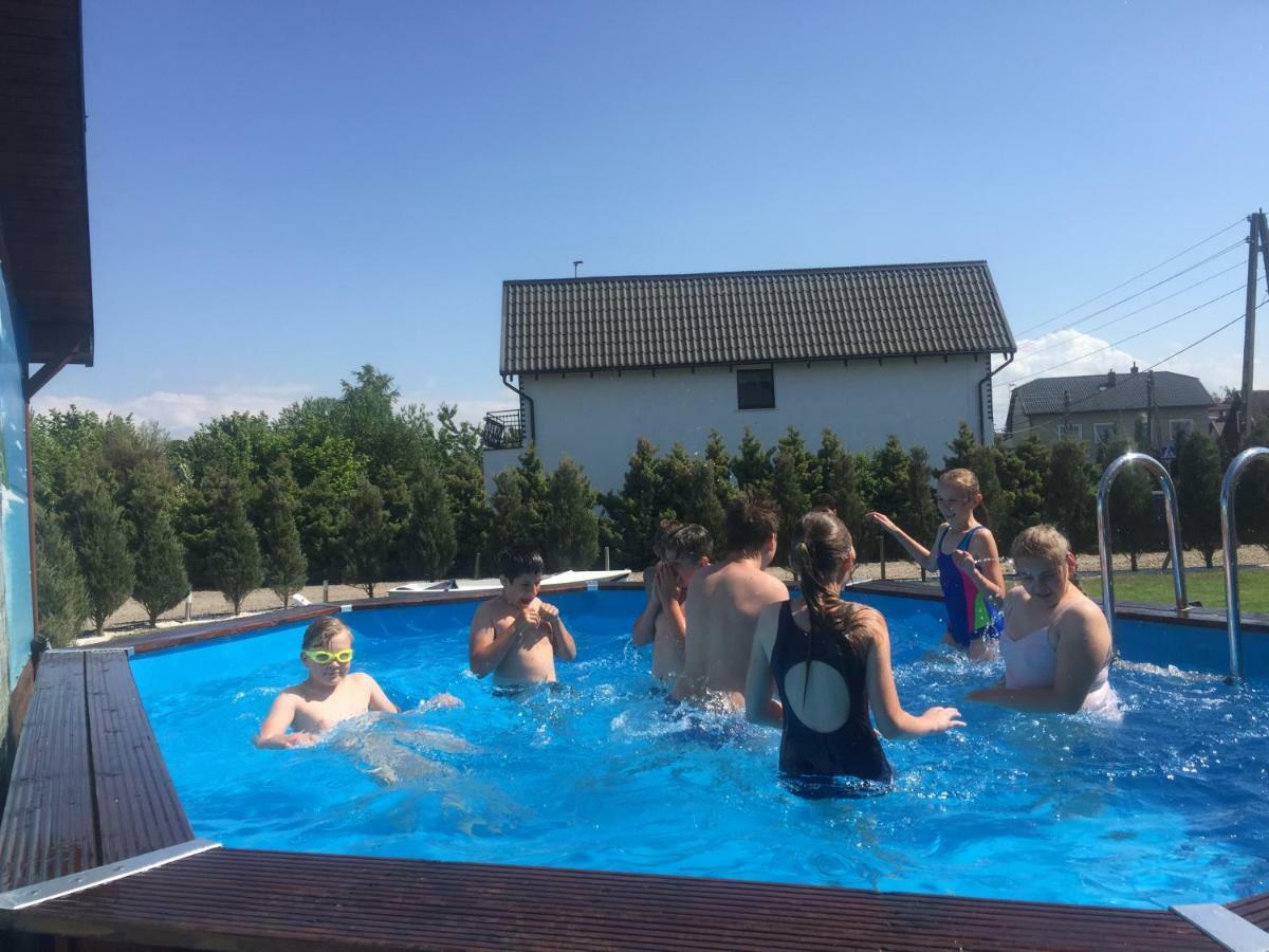Sloneczny Dom Pokoje I Apartament Na Wynajem Leba Exteriér fotografie
