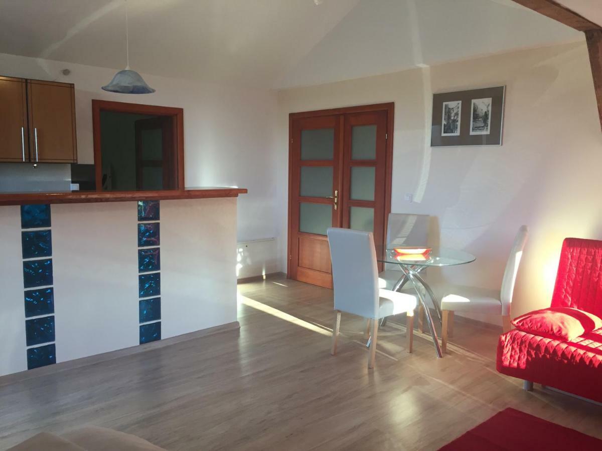 Sloneczny Dom Pokoje I Apartament Na Wynajem Leba Exteriér fotografie