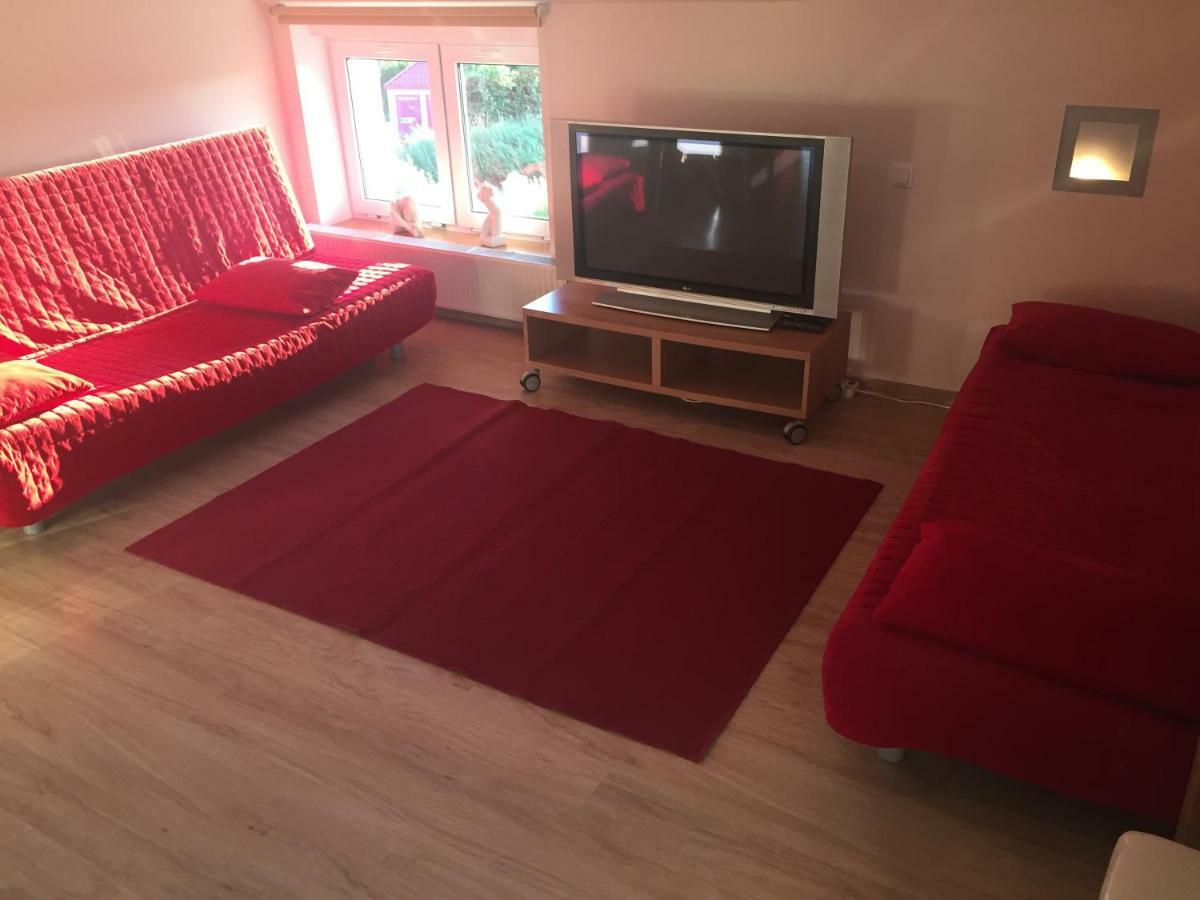 Sloneczny Dom Pokoje I Apartament Na Wynajem Leba Exteriér fotografie