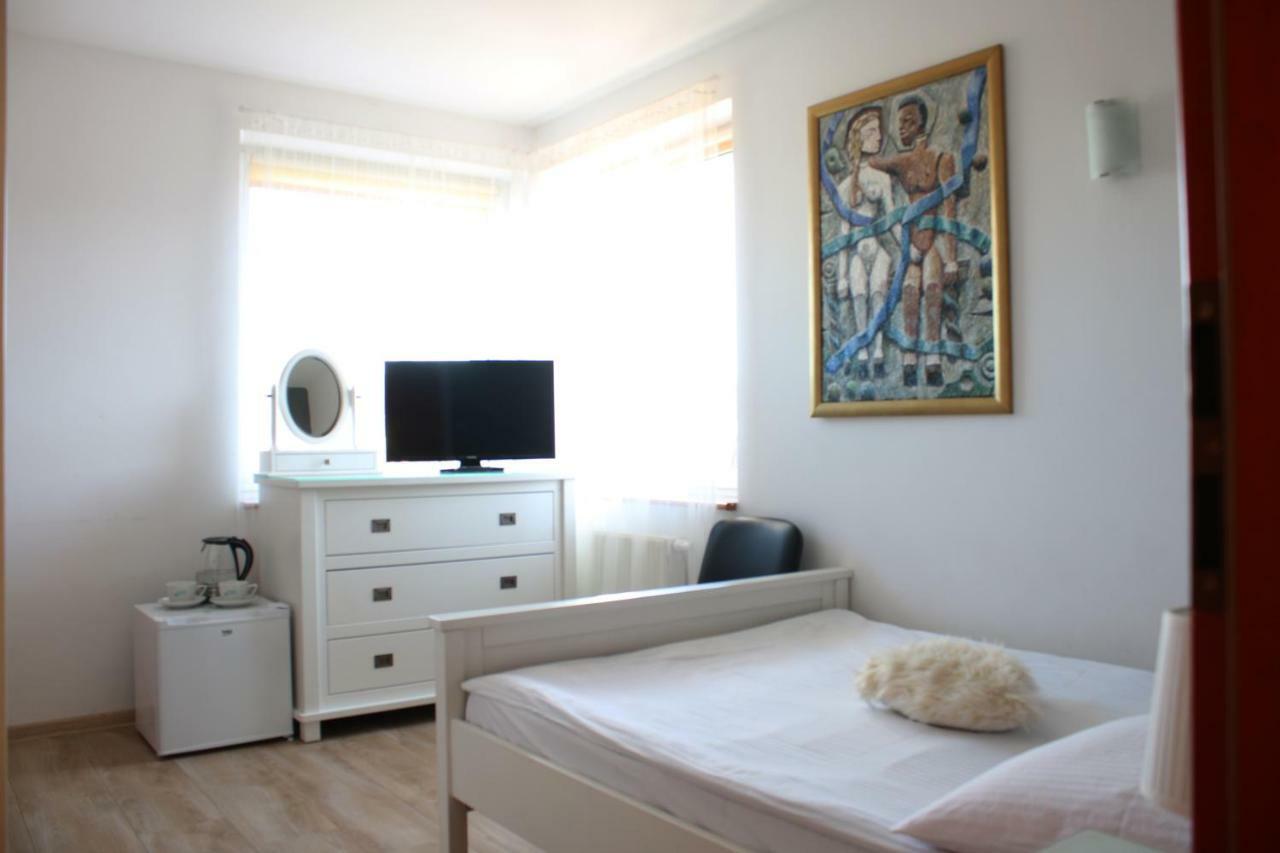 Sloneczny Dom Pokoje I Apartament Na Wynajem Leba Exteriér fotografie
