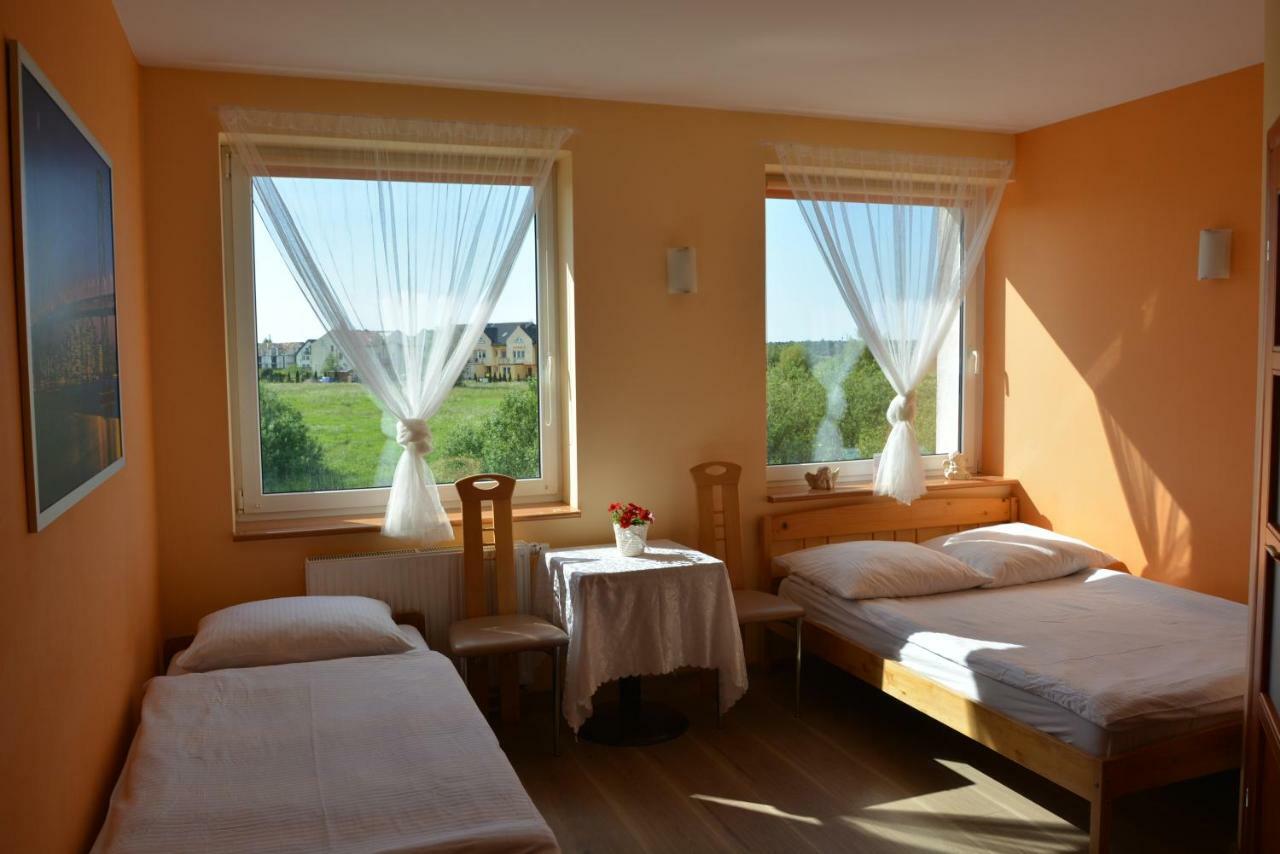 Sloneczny Dom Pokoje I Apartament Na Wynajem Leba Exteriér fotografie