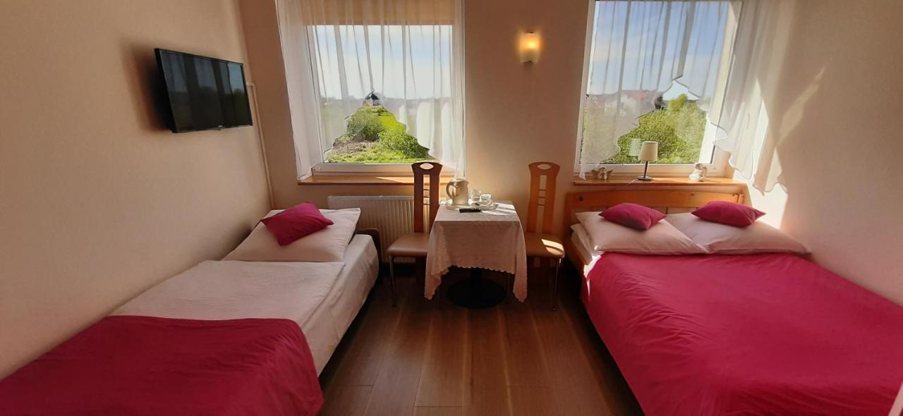 Sloneczny Dom Pokoje I Apartament Na Wynajem Leba Exteriér fotografie