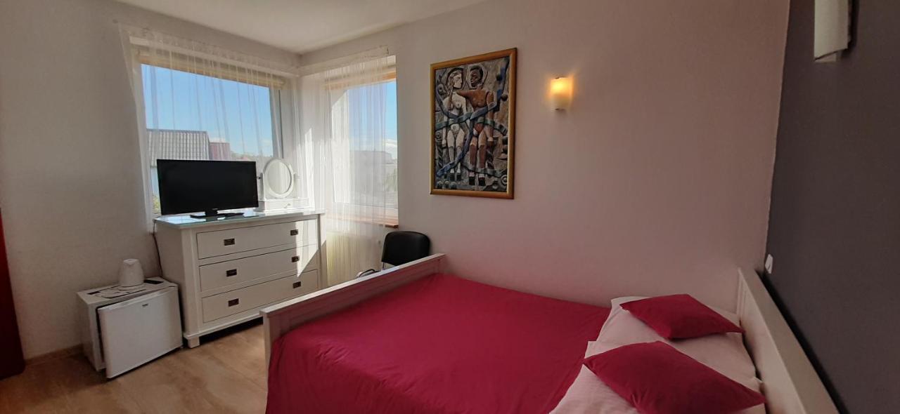 Sloneczny Dom Pokoje I Apartament Na Wynajem Leba Exteriér fotografie