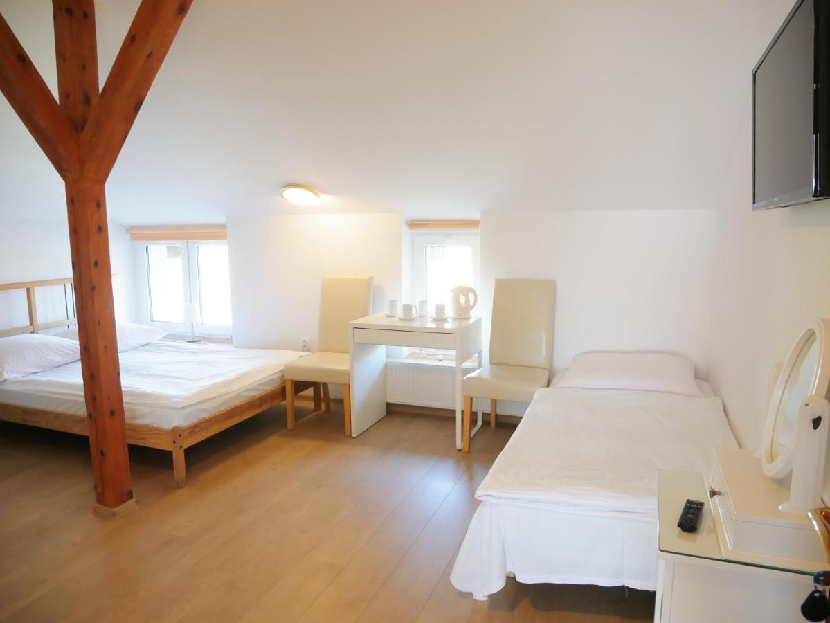 Sloneczny Dom Pokoje I Apartament Na Wynajem Leba Exteriér fotografie