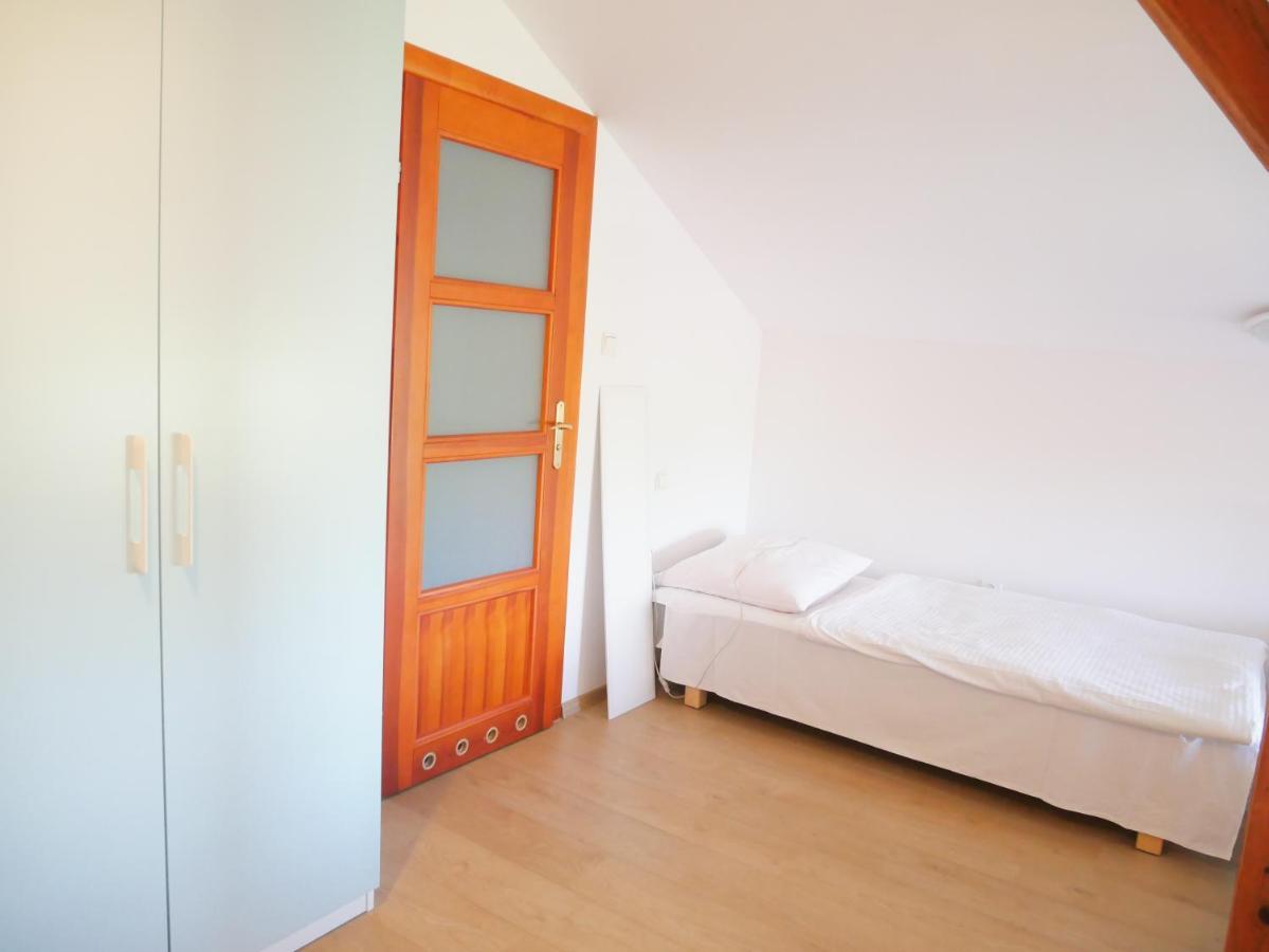 Sloneczny Dom Pokoje I Apartament Na Wynajem Leba Exteriér fotografie