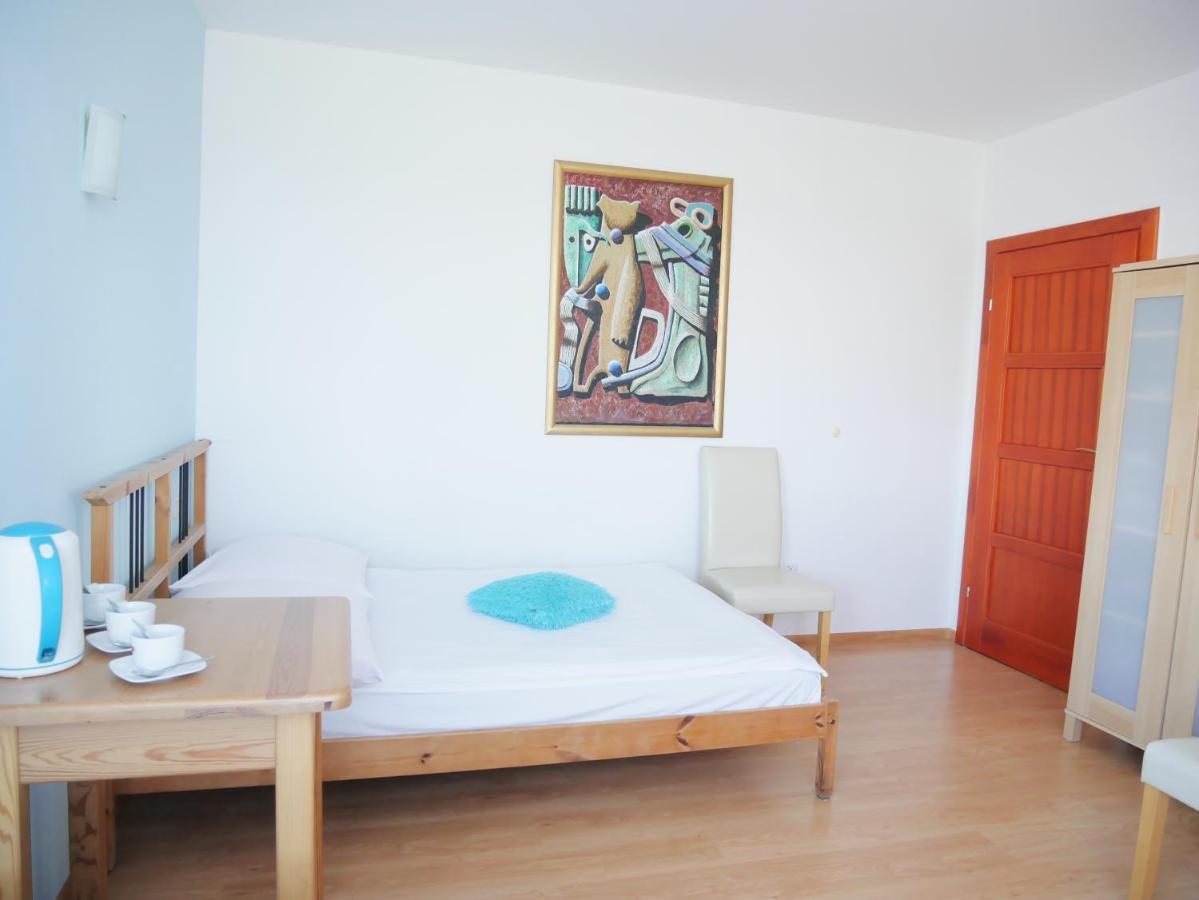 Sloneczny Dom Pokoje I Apartament Na Wynajem Leba Exteriér fotografie